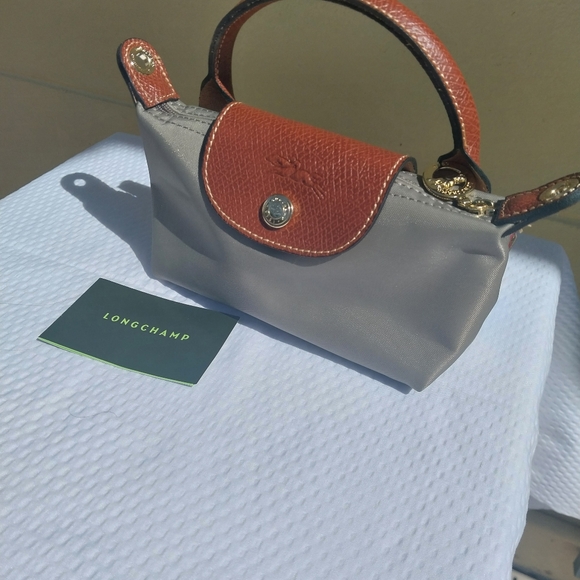 Longchamp pouch with handle - Picture 3 of 6